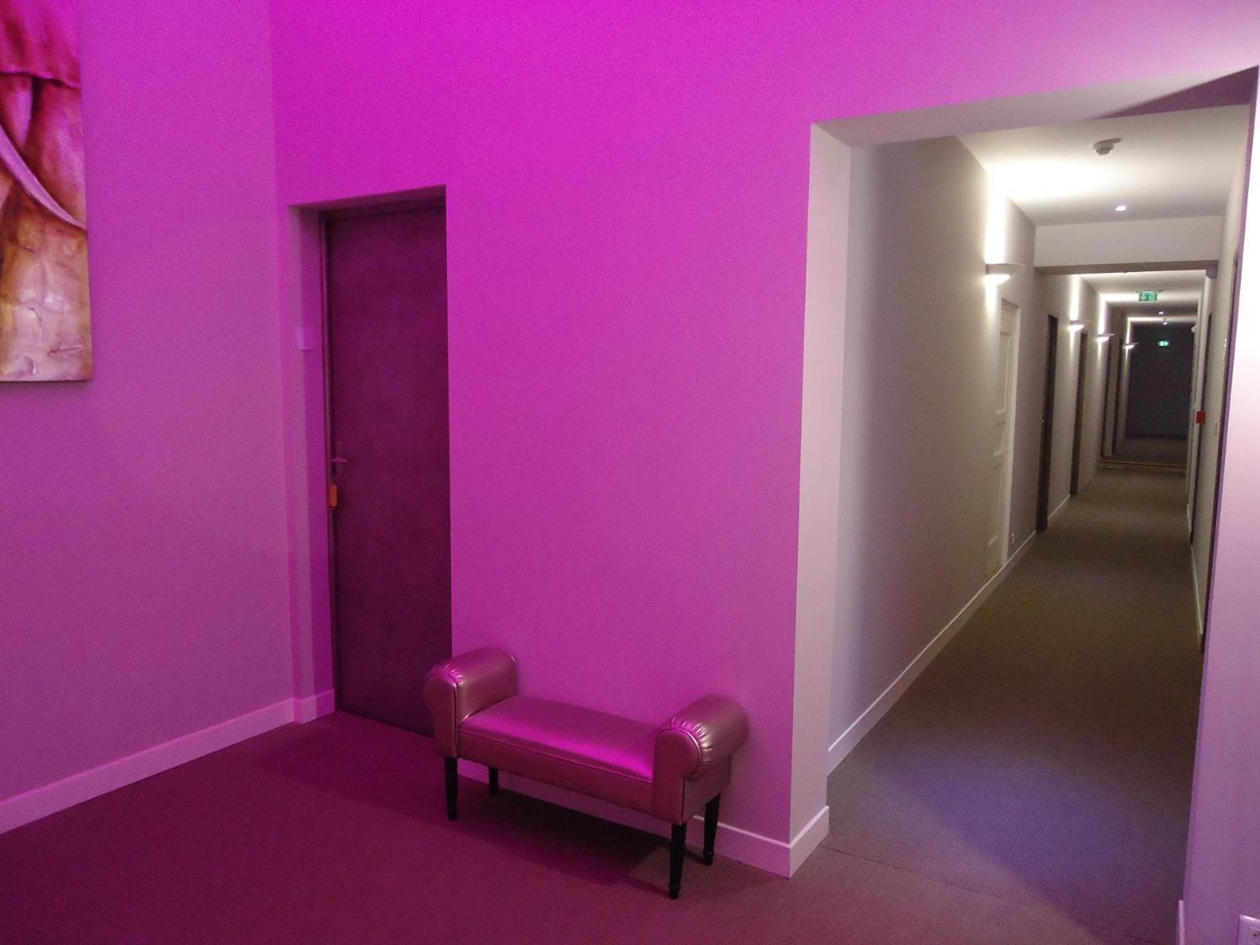 Hotel Le Lys D'Or Vauvert Dış mekan fotoğraf