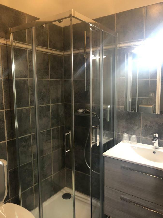 Hotel Le Lys D'Or Vauvert Dış mekan fotoğraf