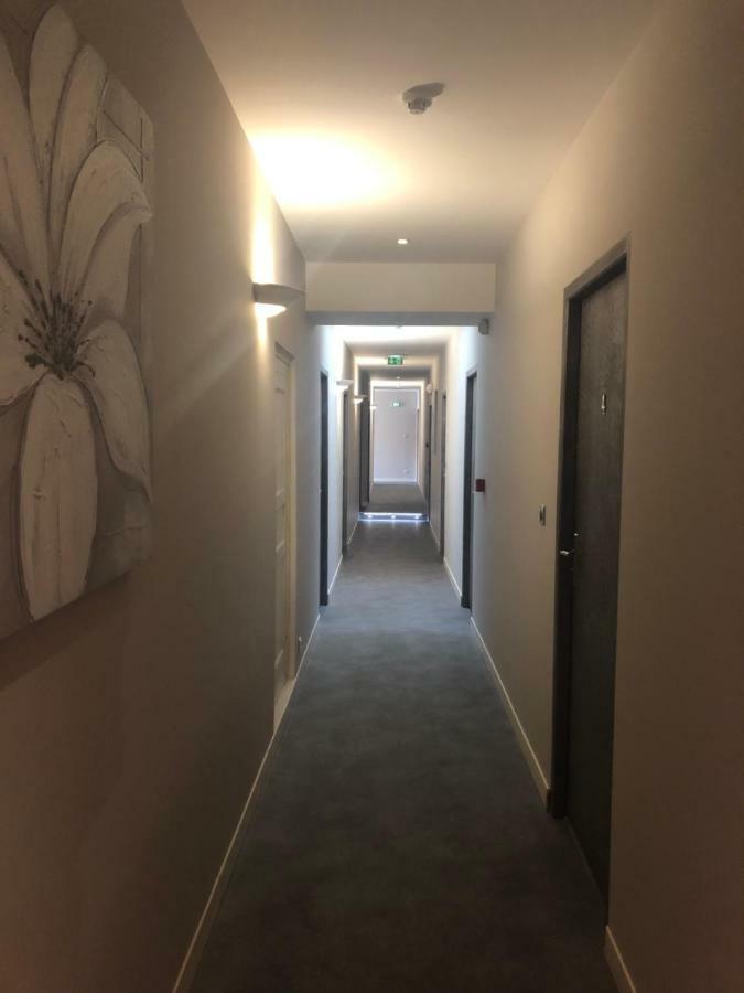 Hotel Le Lys D'Or Vauvert Dış mekan fotoğraf