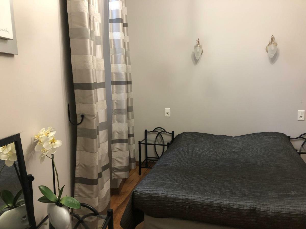 Hotel Le Lys D'Or Vauvert Dış mekan fotoğraf